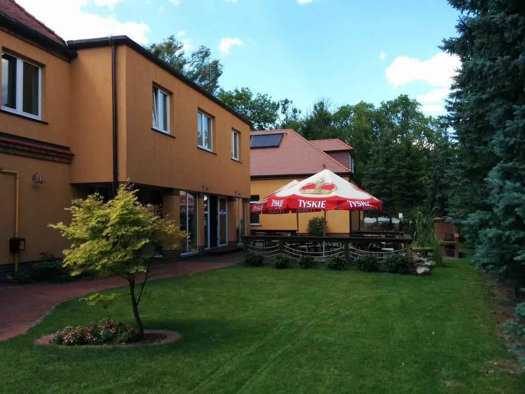 Pensjonat Nad Jeziorem Hotel Mysliborz Luaran gambar