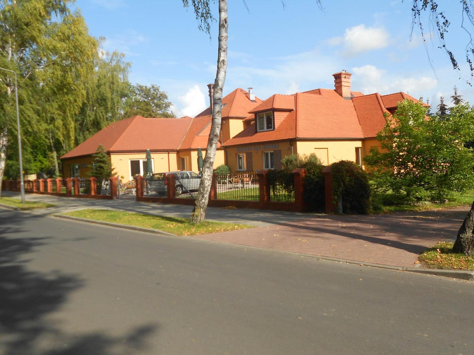 Pensjonat Nad Jeziorem Hotel Mysliborz Luaran gambar