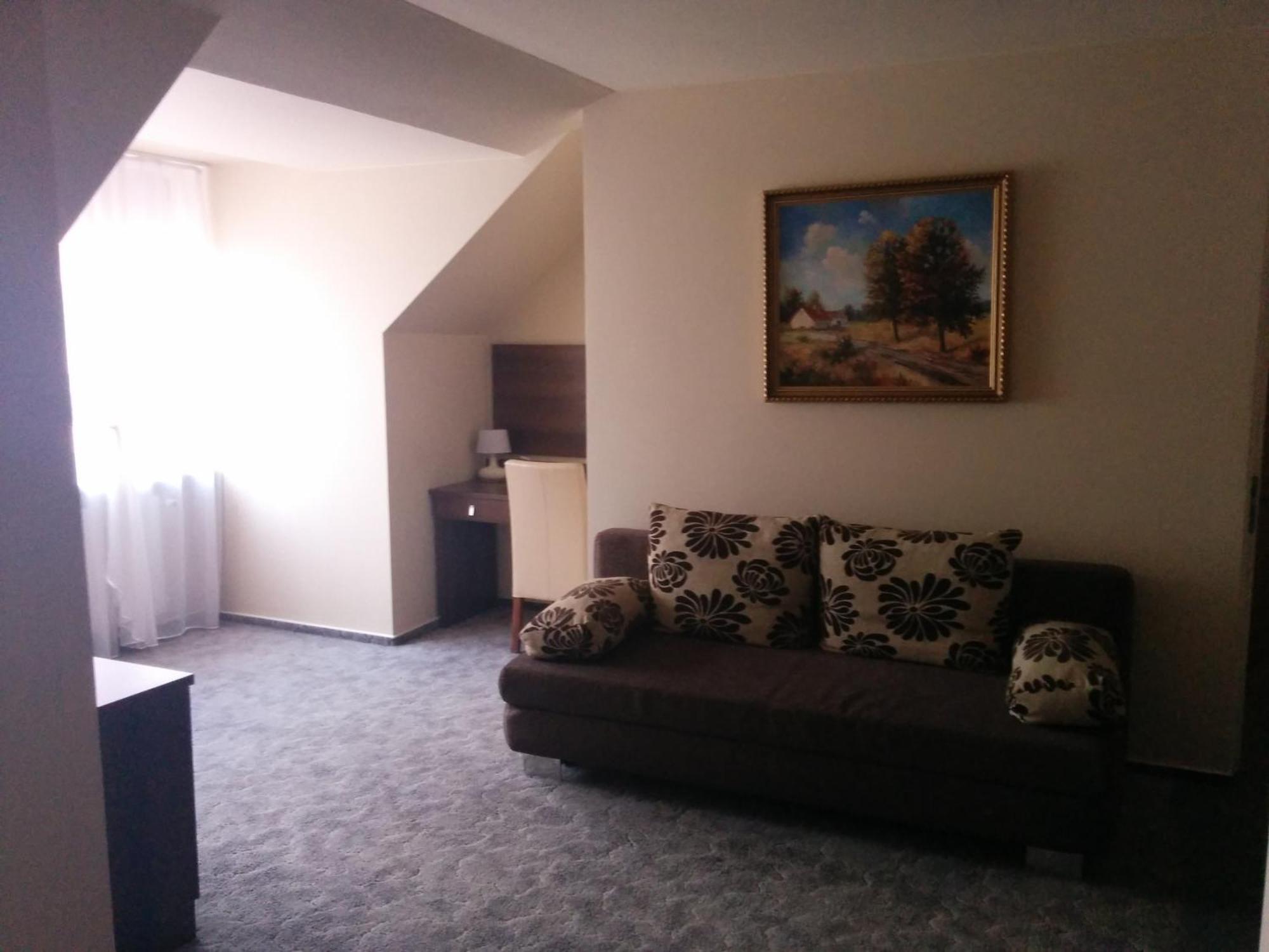 Pensjonat Nad Jeziorem Hotel Mysliborz Bilik gambar